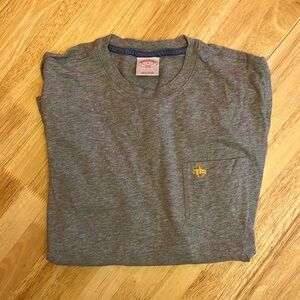 BROOKS BROTHER men’s long sleeve tshirt